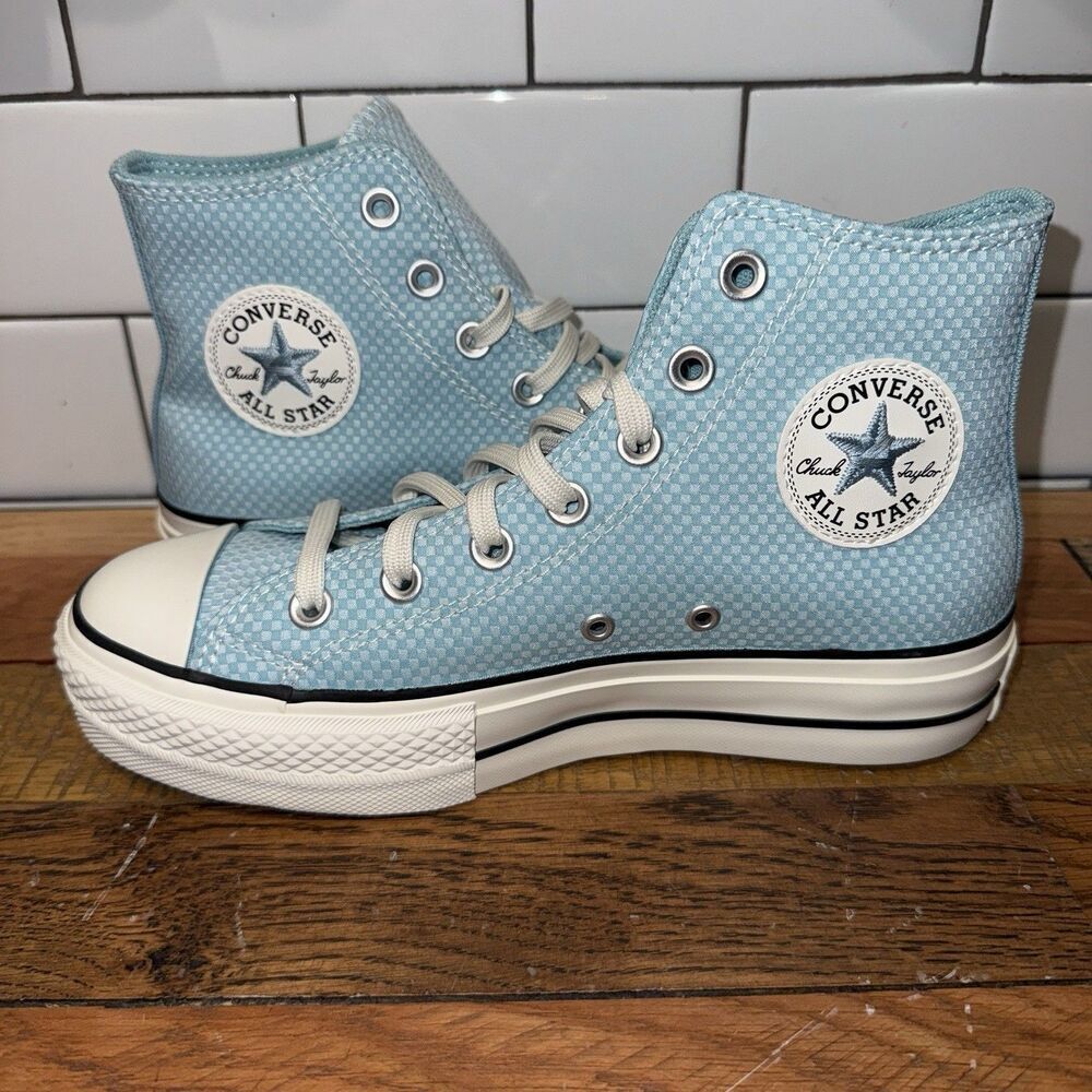 Converse Women Size 6.5 Chuck Taylor All Star Lift Hi Sneaker Infinity Pool Blue